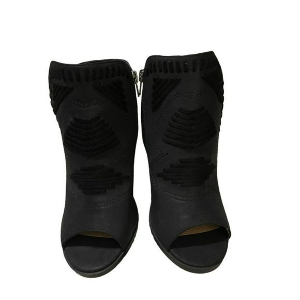 Zip up Black Heeled Booties Shoes
